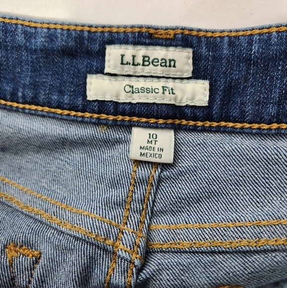 L.L. Bean Womens True Shape Classic Fit High Rise Bootcut Leg Jeans-10 MT - Picture 9 of 11
